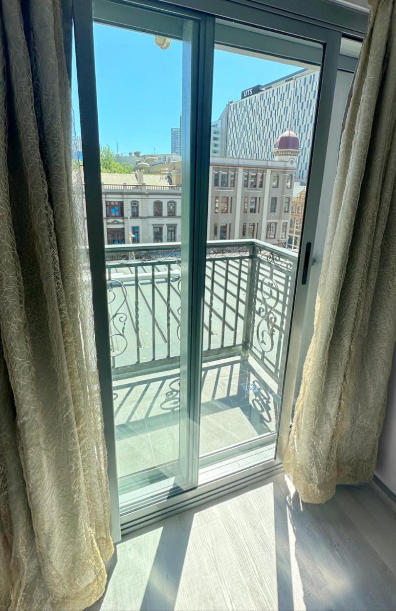 Sydney Riseon Hotel Kültér fotó